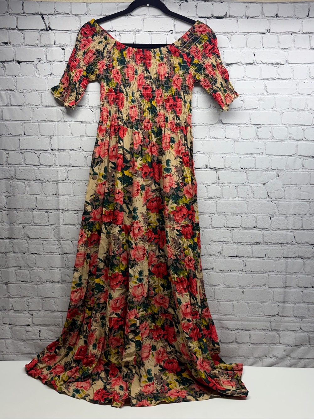 NATURAL LIFE Beige Maxi Dress with Pink Floral Print size XS/S